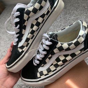 checkered old skool vans